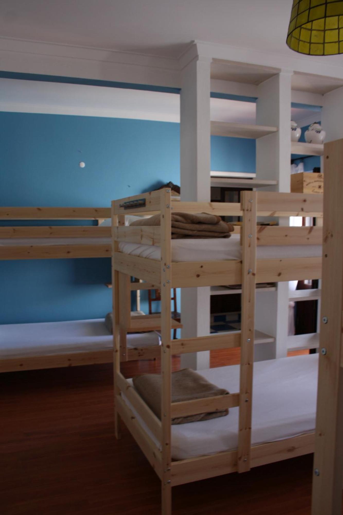Ericeira Chill Hill Hostel & Private Rooms - Peach Garden Room photo